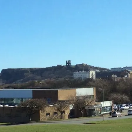 Lysander Panzió Scarborough